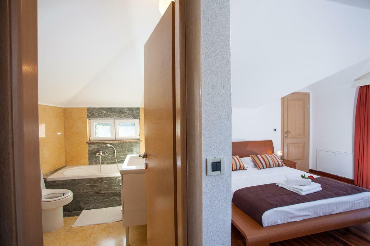 Villa Luce mit Pool Makarska Zimmer foto